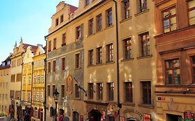Residence Thunovska